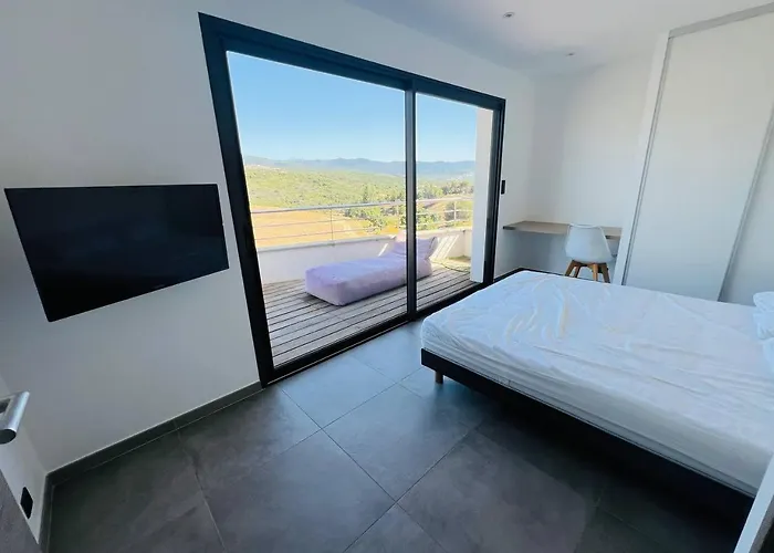 Апарт-отель Le Lonca 3*